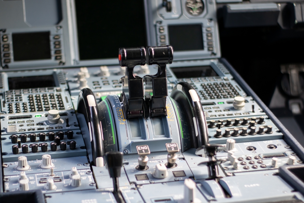 Close,Up,Of,Airbus,Throttles,Levers,,,Airplane,Flight,Deck